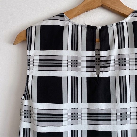 Lord & Taylor High Low Sleeveless Plaid Animal Print Top - Picture 9 of 12